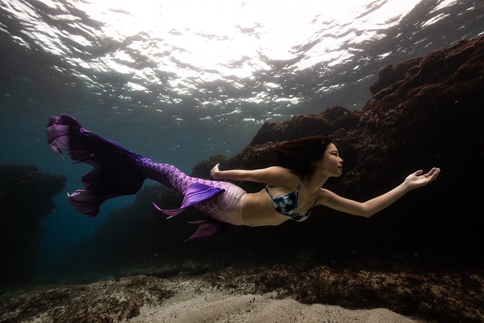 Instructor Eliz freediving off Taiwan's northeast coast
